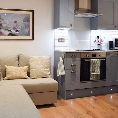 The Snug Entire Home Sleeps 2, Stratford Upon Avon Shottery Esterno foto